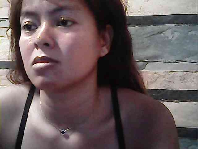 HornyNica webcam