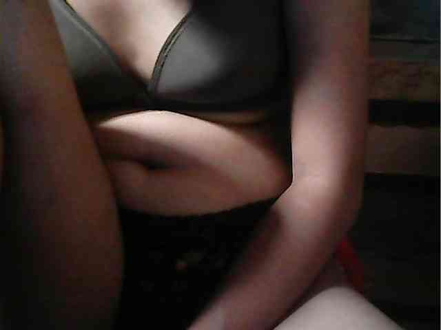 HornyNica webcam