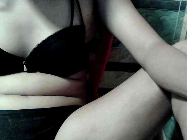 HornyNica webcam