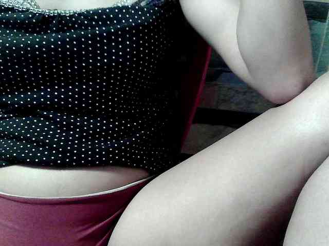 HornyNica webcam