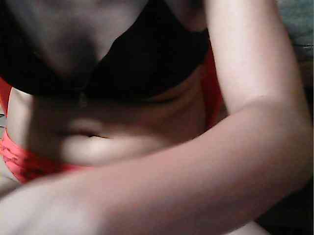 HornyNica webcam