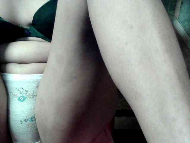 HornyNica webcam