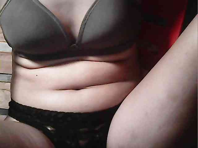HornyNica webcam