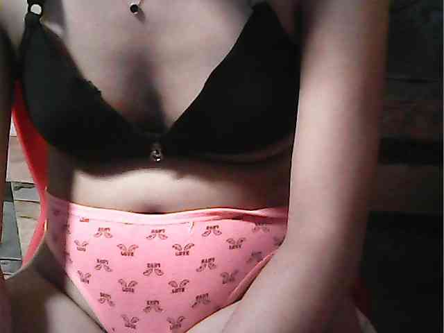 HornyNica webcam