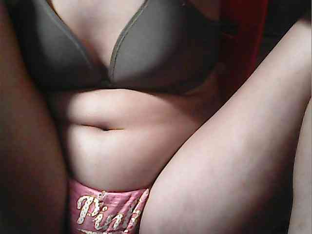 HornyNica webcam