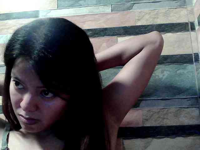 HornyNica webcam