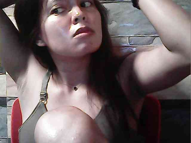 HornyNica webcam