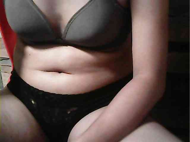 HornyNica webcam