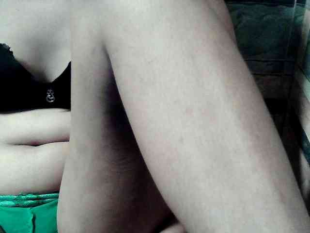 HornyNica webcam