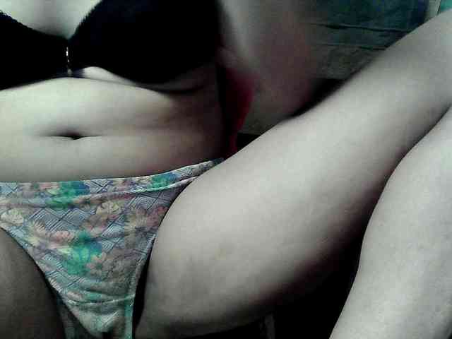 HornyNica webcam
