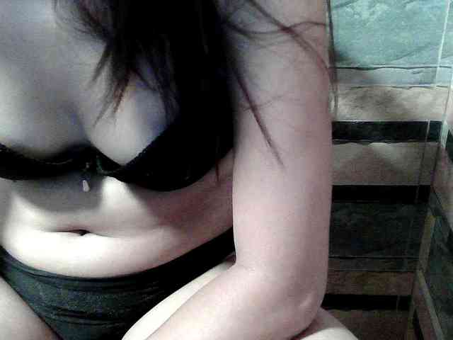 HornyNica webcam
