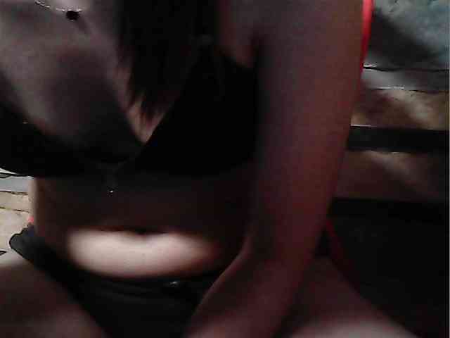 HornyNica webcam