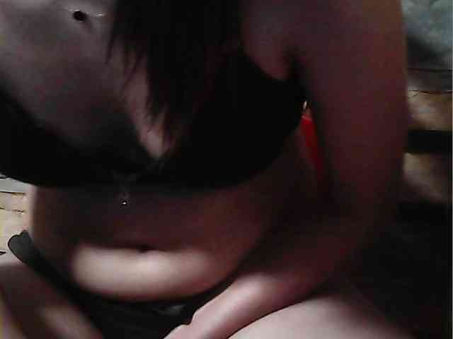 HornyNica webcam