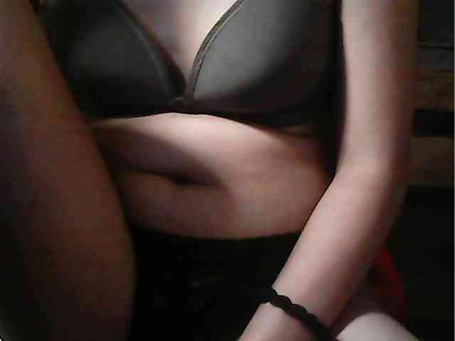 HornyNica webcam