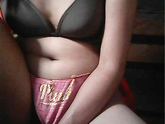 HornyNica webcam