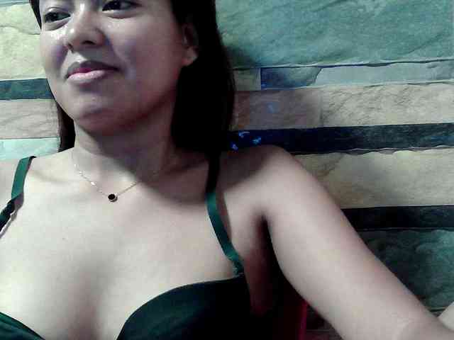 HornyNica webcam