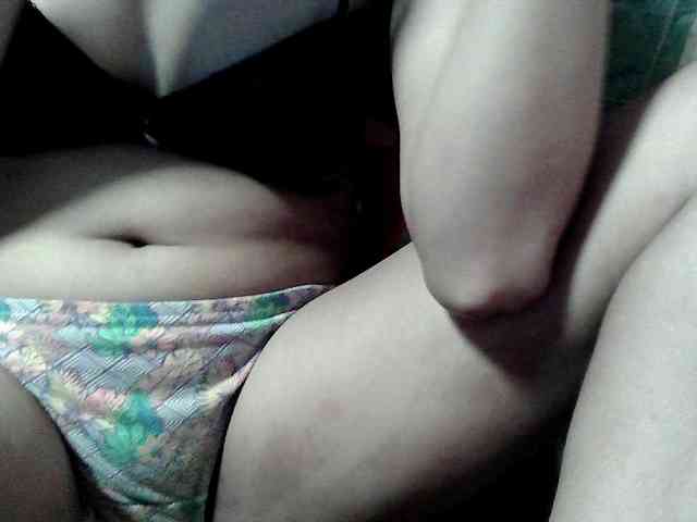 HornyNica webcam