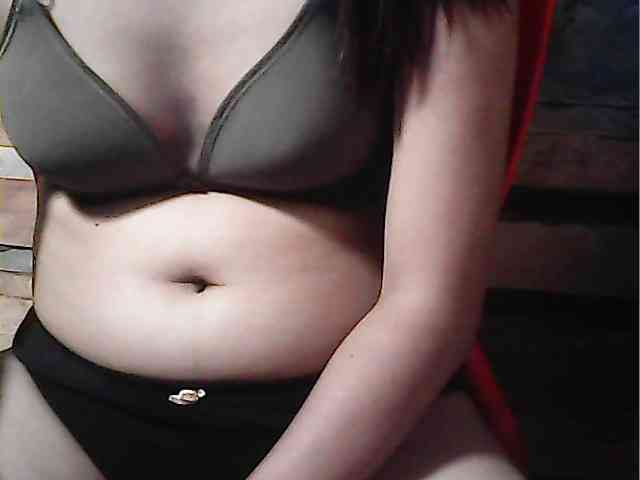 HornyNica webcam