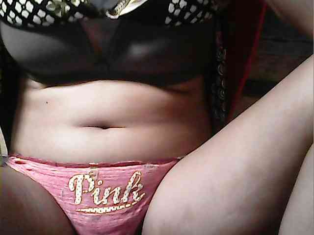 HornyNica webcam