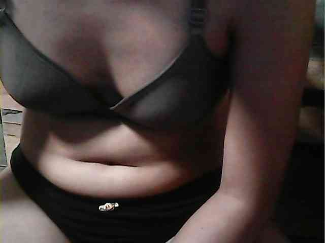 HornyNica webcam