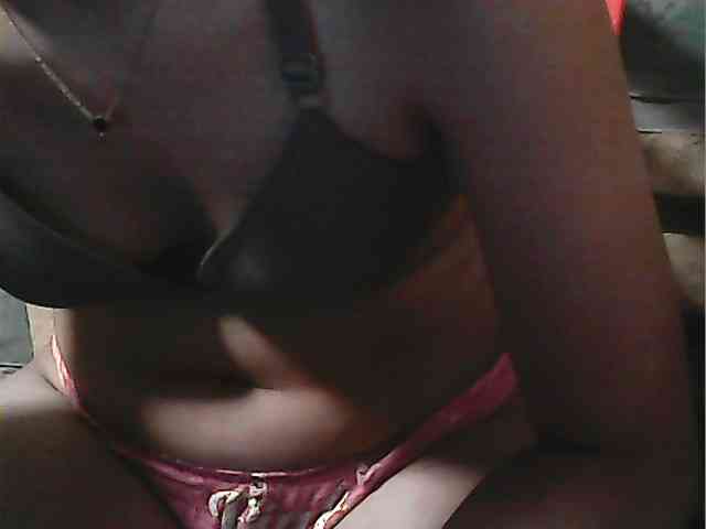 HornyNica webcam