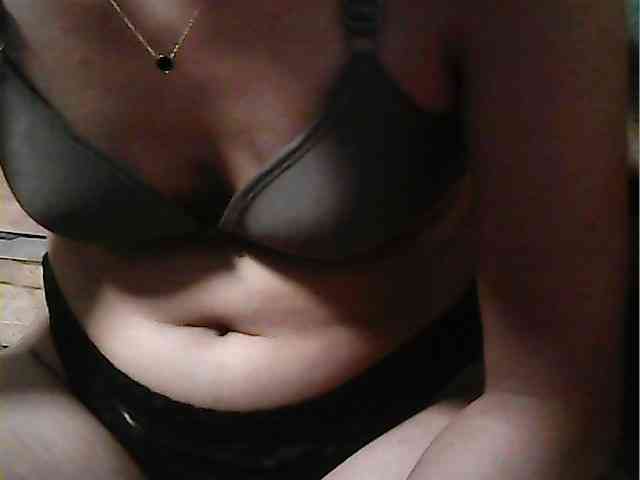 HornyNica webcam