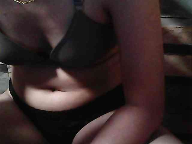 HornyNica webcam