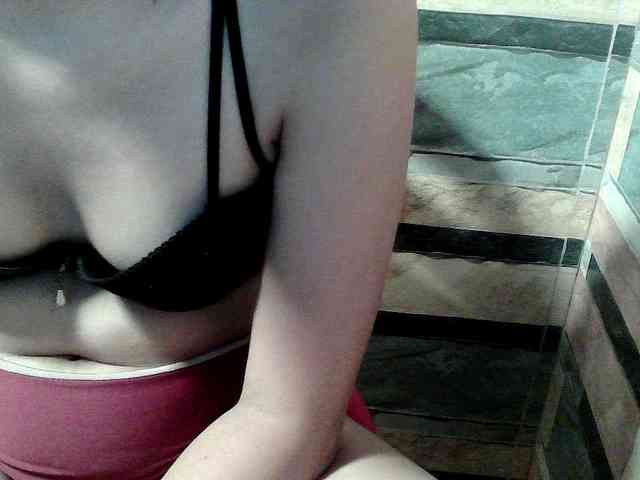 HornyNica webcam