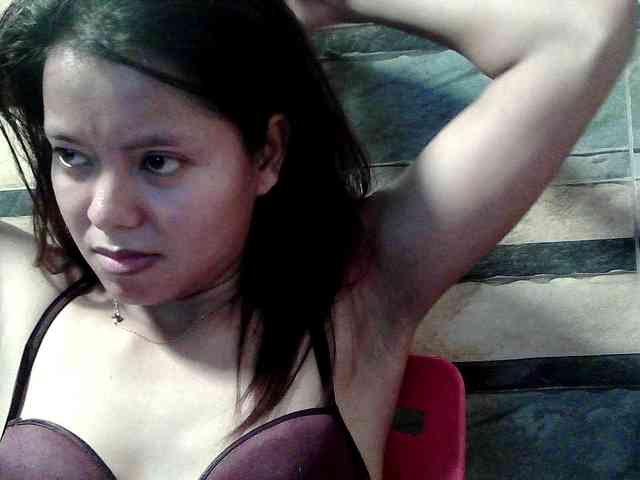HornyNica webcam