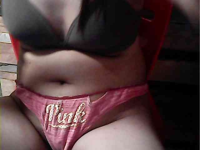 HornyNica webcam