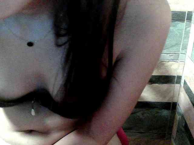 HornyNica webcam