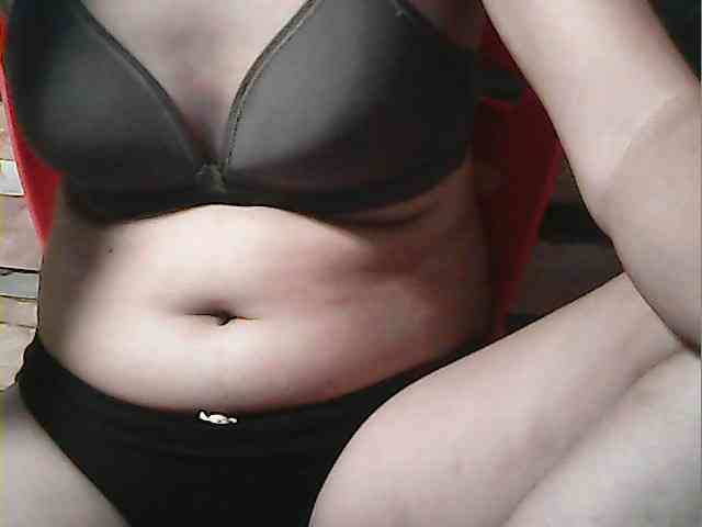 HornyNica webcam