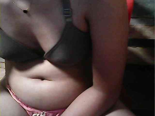 HornyNica webcam