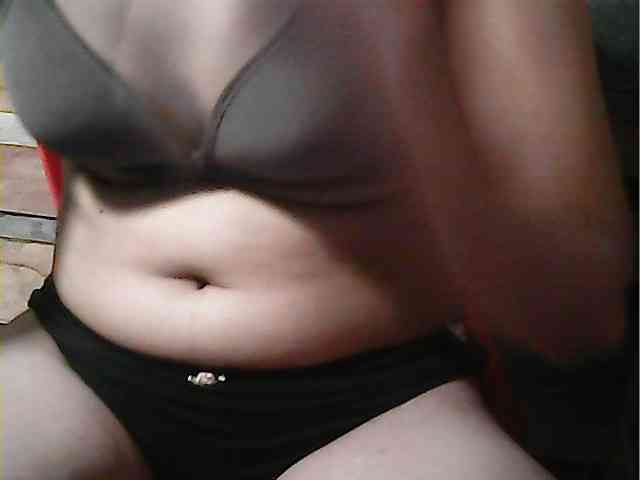 HornyNica webcam