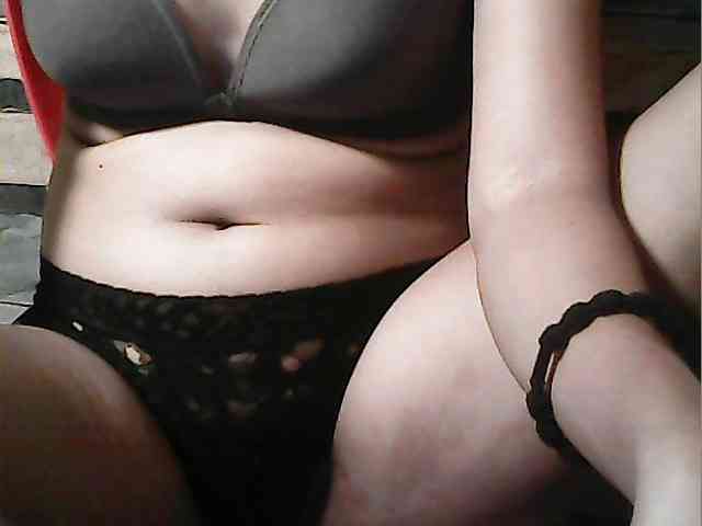 HornyNica webcam
