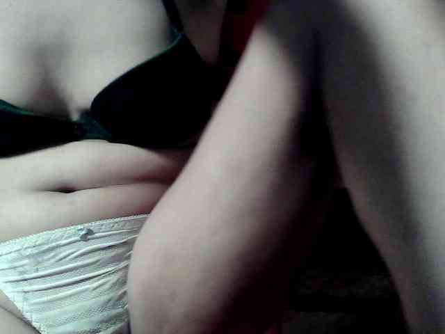 HornyNica webcam