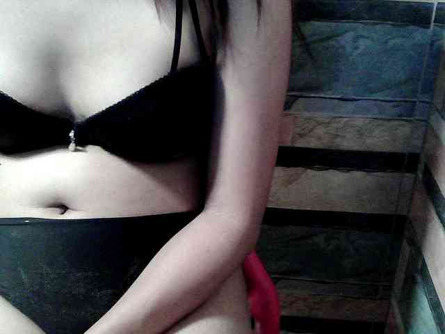 HornyNica webcam