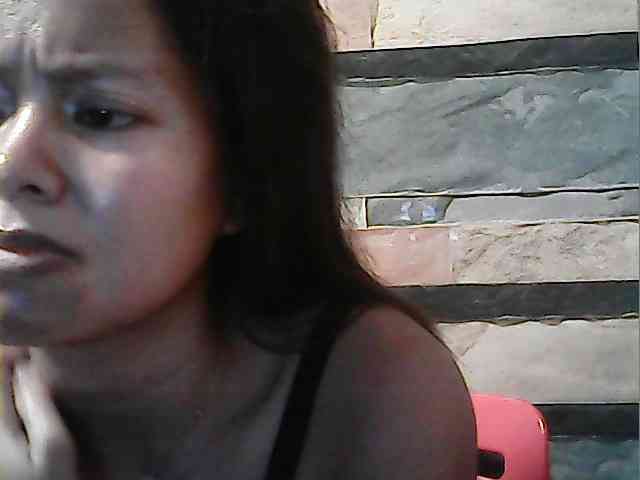 HornyNica webcam