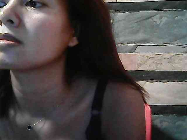 HornyNica webcam
