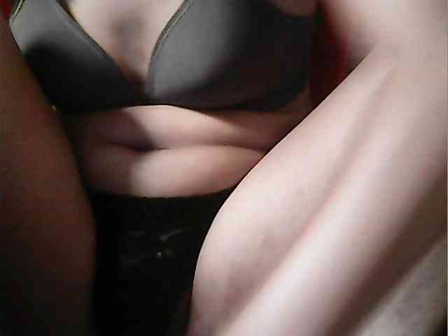 HornyNica webcam