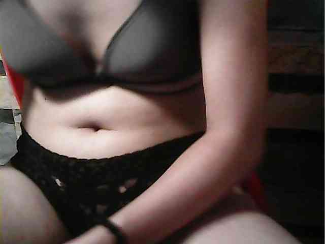 HornyNica webcam