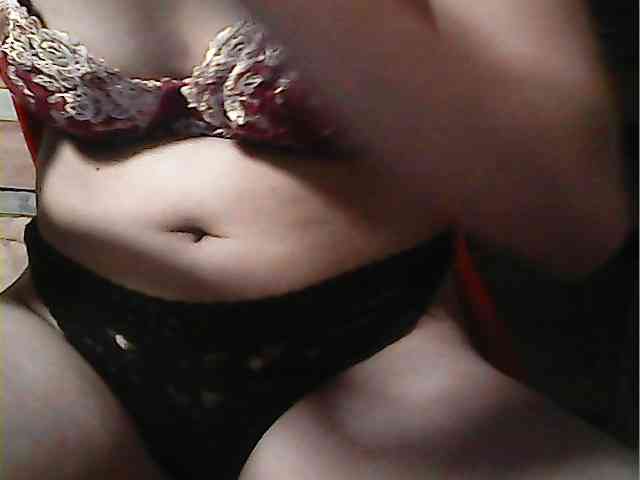 HornyNica webcam