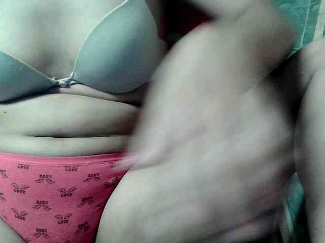 HornyNica webcam