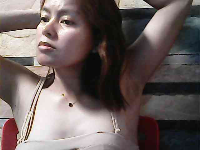 HornyNica webcam