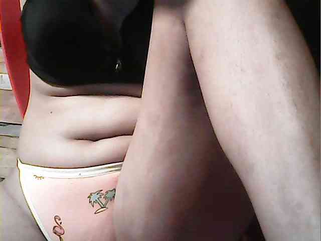 HornyNica webcam