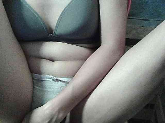 HornyNica webcam