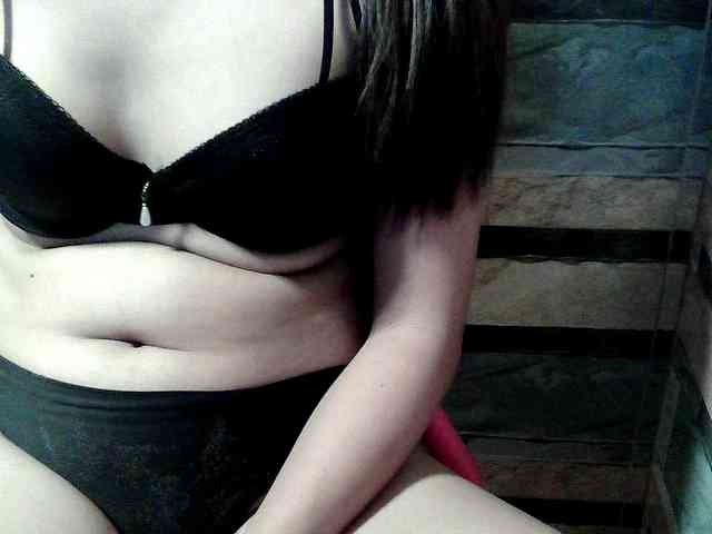 HornyNica webcam