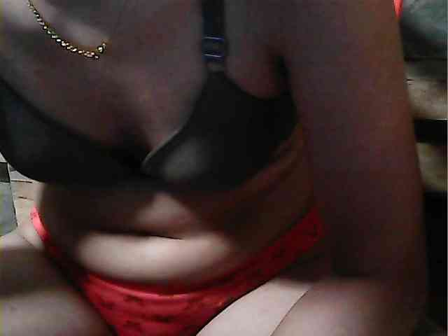 HornyNica webcam