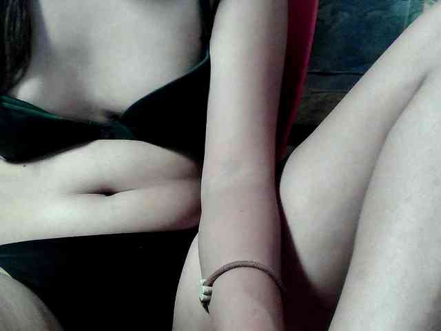 HornyNica webcam