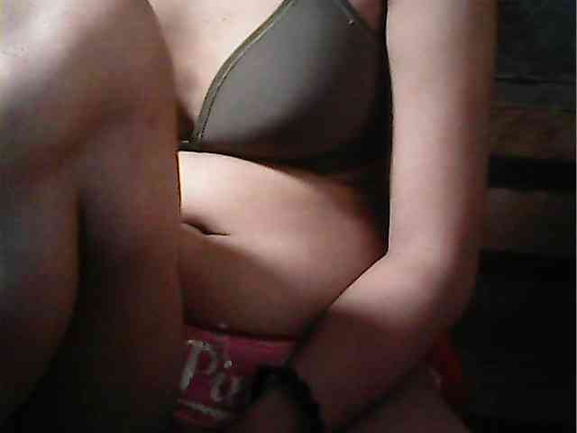 HornyNica webcam